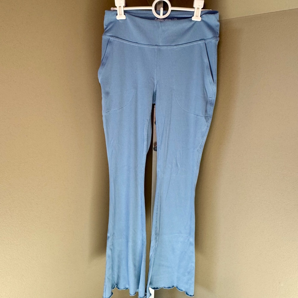 Outdoor Voices Womens Ribbed Flare Leggings Light Blue High Rise Pockets Size M